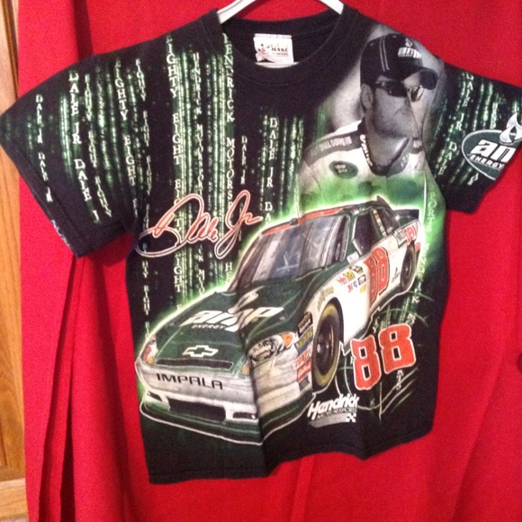 Dale Earnhardt Jr.  tshirt - Picture 1 of 3